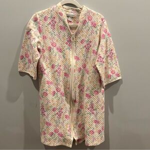 Miss Elaine Zip Up Robe